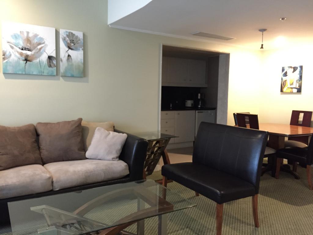 Aparta Hotel Torres de Suites Quito Habitación foto